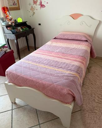 Letto singolo per camera bambina/ ragazza