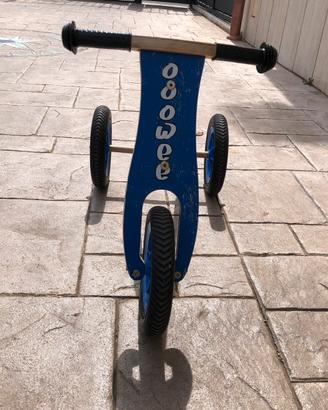 Triciclo in legno