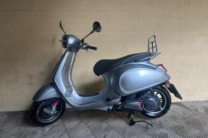 Vespa Primavera Elettrica 70 - Grigia