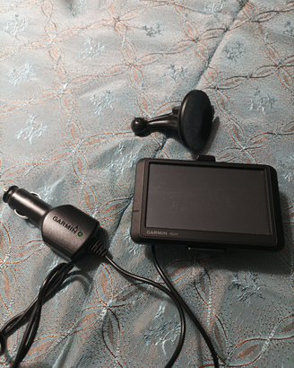 Navigatore per auto Garmin nuvi 245 w