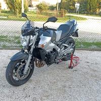 Suzuki GSR 600