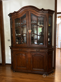 Credenza con vetrina in rovere massiccio