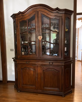 Credenza con vetrina in rovere massiccio