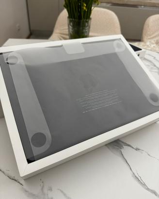 Macbook Pro M4 1TB (NUOVO)