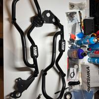 Telaietti paramotore della Givi perYamaha Tracer 9