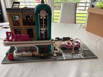 LEGO Creator Expert 10260 Downtown Diner