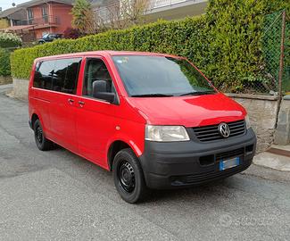 Volkswagen Transporter T5 passo lungo 