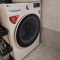 Lavatrice slim LG ThinQ 8,5 kg