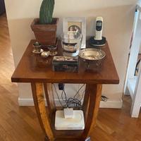 Cucina co vari arredi