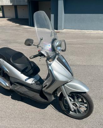 Piaggio beverly tourer 250 i.e
