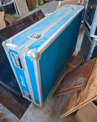 Fly case 126 x 78