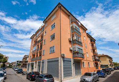 Sottomarina - Trilocale con Terrazza e Posto Auto