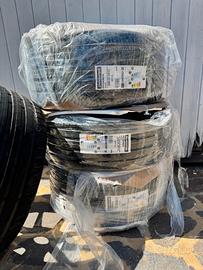 Set nuovo OZ Leggera HLT 19” + Bridgestone Potenza