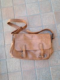 Borsa unisex tracolla grande 