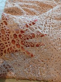 Coperta copriletto in chiacchierino