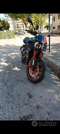 TRIUMPH STREET TRIPLE 675