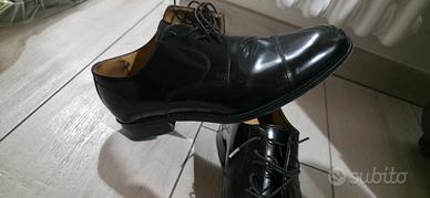 Scarpe eleganti nere lucide in cuoio – taglia 40