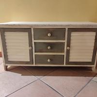 Mobiletti, attaccapanni e Stand Chicco