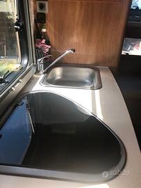 Camper mansardato