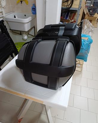 coppia di valigie sport BMW K1200R