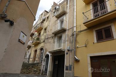 Casa Indipendente - Caltagirone