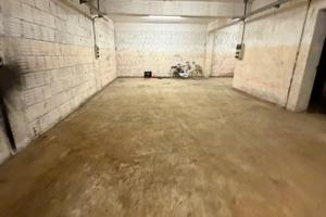 Locale commerciale 220 mq - Zona industriale