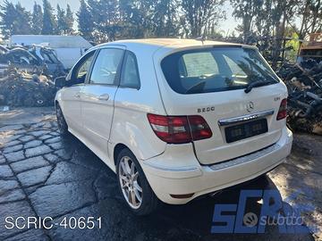 MERCEDES CLASSE B W245 B 200 CDI 140CV ricambi -