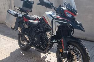 Benelli TRK 702 X
