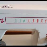 Macchina da cucire Defendi