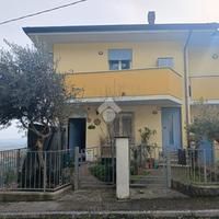 3 LOCALI A MONTESCUDO - MONTECOLOMBO