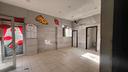 locale-commerciale-3-porte