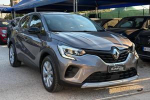 RENAULT Captur Hybrid E-Tech 145 CV Business