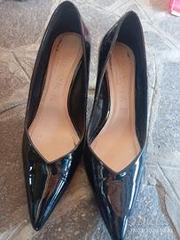 décolleté nere in vernice, tacco 8 cm