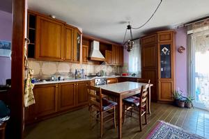 3 LOCALI A MONTEBELLUNA