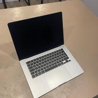 MacBook Air 15,3” - acquistato settembre 2025