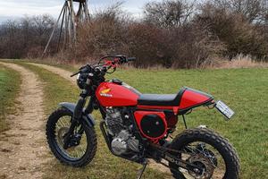 Honda Dominator nx 650 scrambler