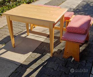 set tavolo e panche salvaspazio