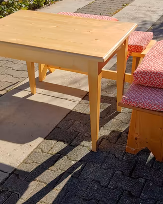 set tavolo e panche salvaspazio