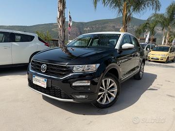 VOLKSWAGEN T-ROC 2020 1.5 BENZINA DSG 150 CV