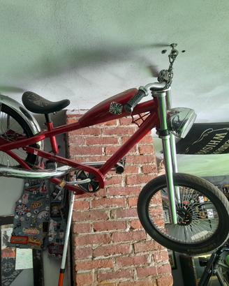 rara bici della West choppers