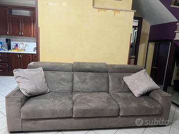 Divano poltrone sofà tortora