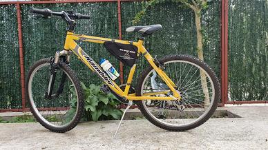 Mountain bike Nuzzi Rumbler 26"