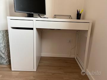 Scrivania ikea