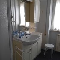 Mobile bagno completo con specchiera e pensile