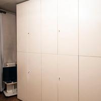 Grande armadio bianco