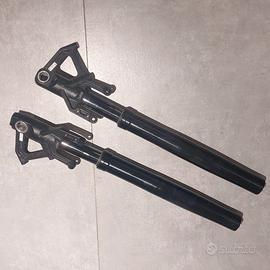 Harley Davidson Showa forcelle rovesciate nuove