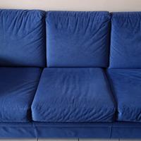 Divani da due e tre posti in alcantara