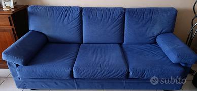 Divani da due e tre posti in alcantara