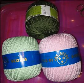 N. 3 gomitoli puro cotone da 100 gr