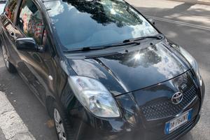 Toyota Yaris 1.3 benzina 3 porte E4